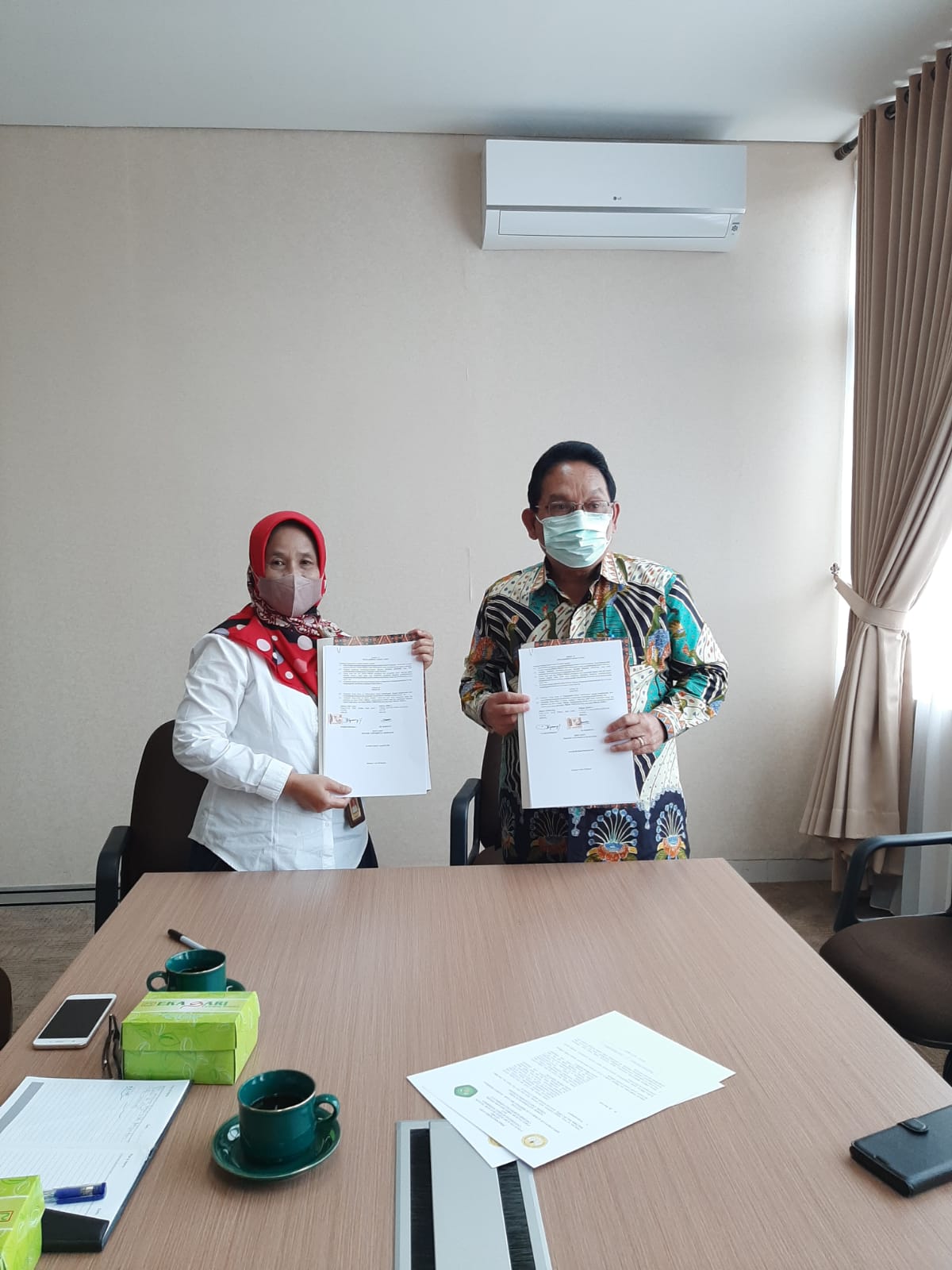 Penandatanganan Perjanjian Kerjasama MBKM Fakultas Ilmu Sosial dan Ilmu Politik Universitas Siliwangi dengan Fakultas Ilmu Sosial dan Ilmu Politik Jenderal Soedirman